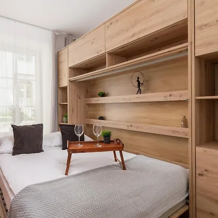 Apartmán Kazimierz Elegant With Terrace Near Main Square By Renters Krakov