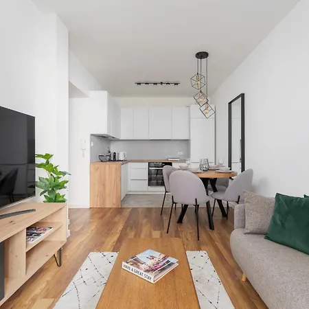 Kazimierz Elegant With Terrace Near Main Square By Renters Apartment